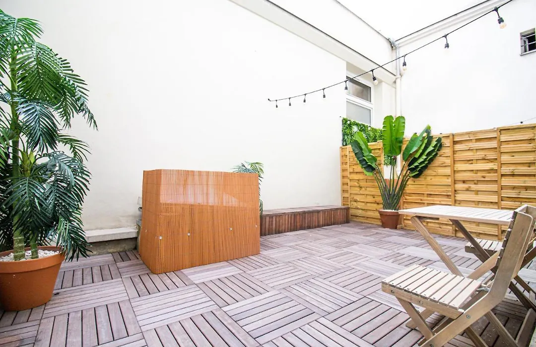 AmazingStudio#4pers#terrasse#Marais-1